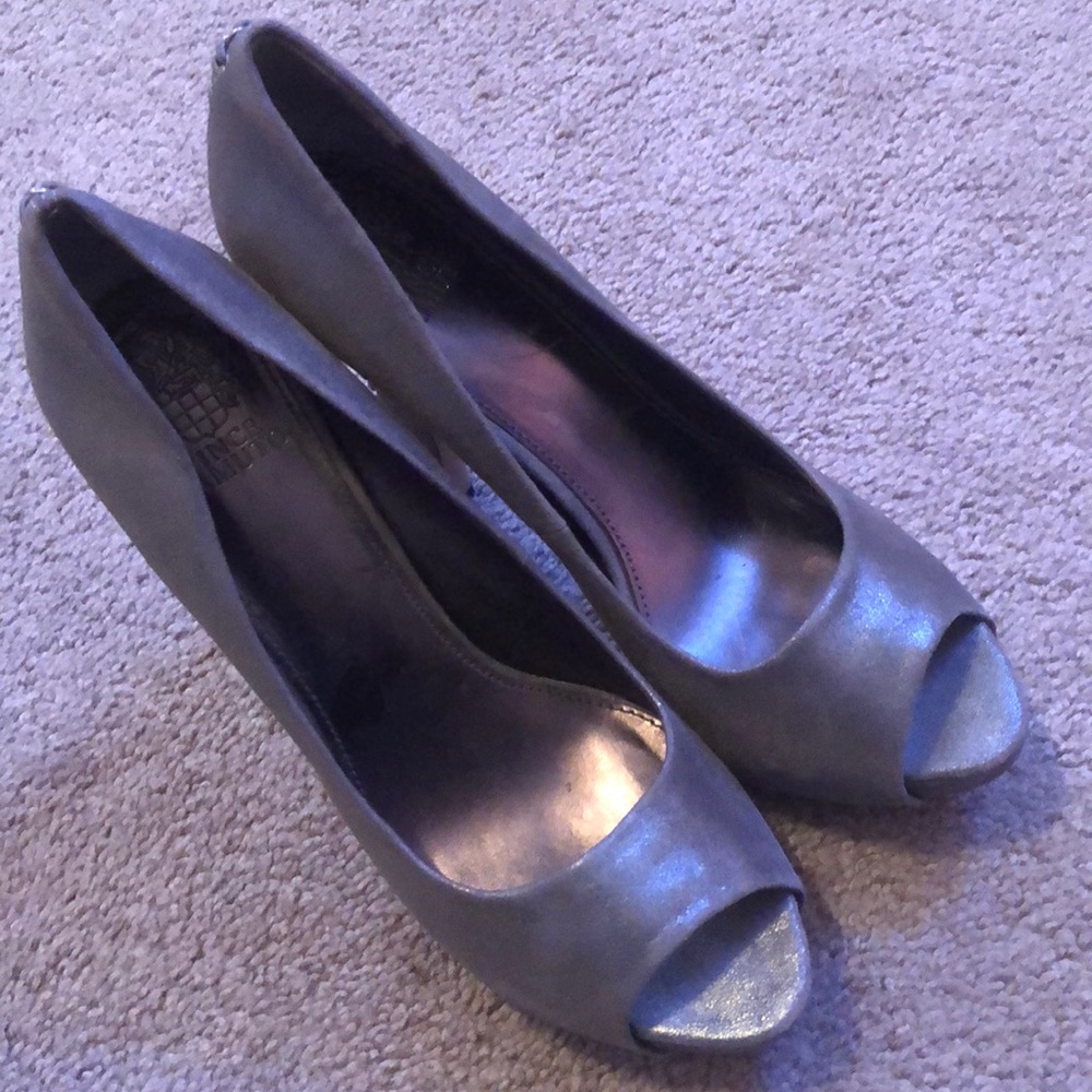 Vince Camuto heels